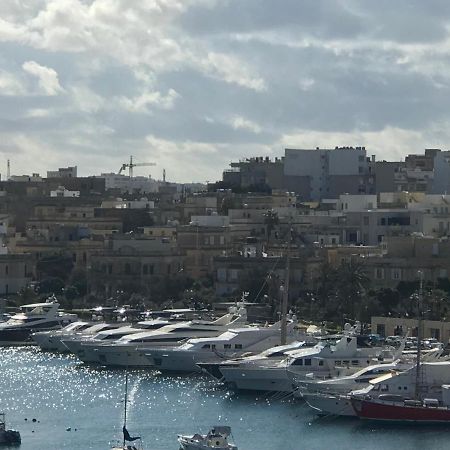 Sir William Strand Apartment Gzira Exterior foto
