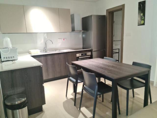 Sir William Strand Apartment Gzira Exterior foto