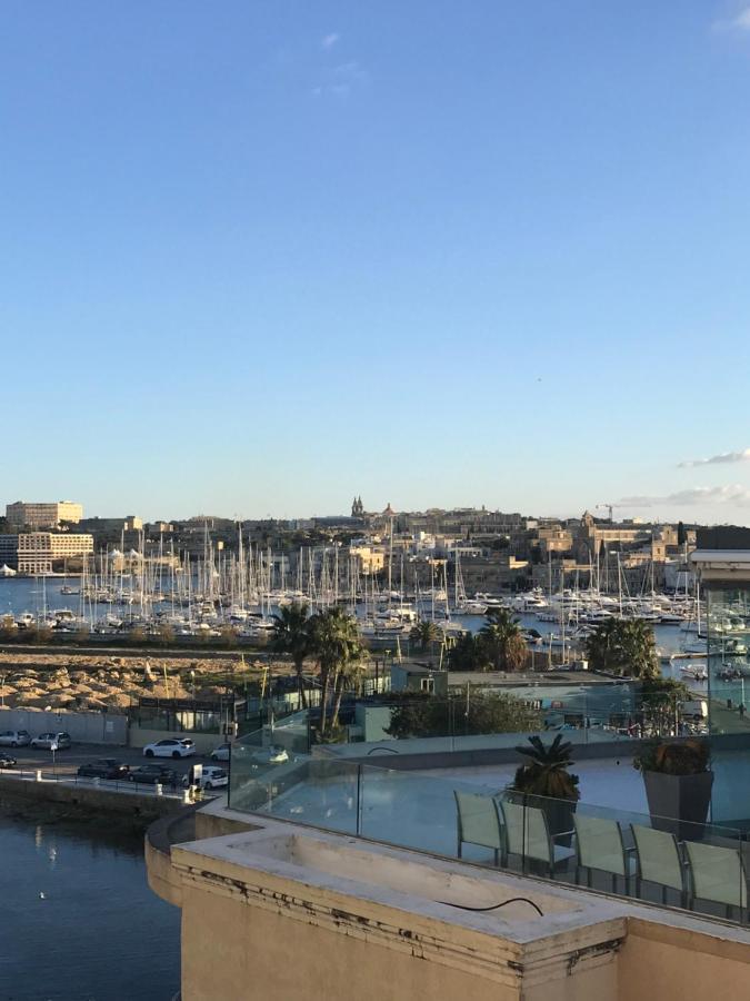 Sir William Strand Apartment Gzira Exterior foto