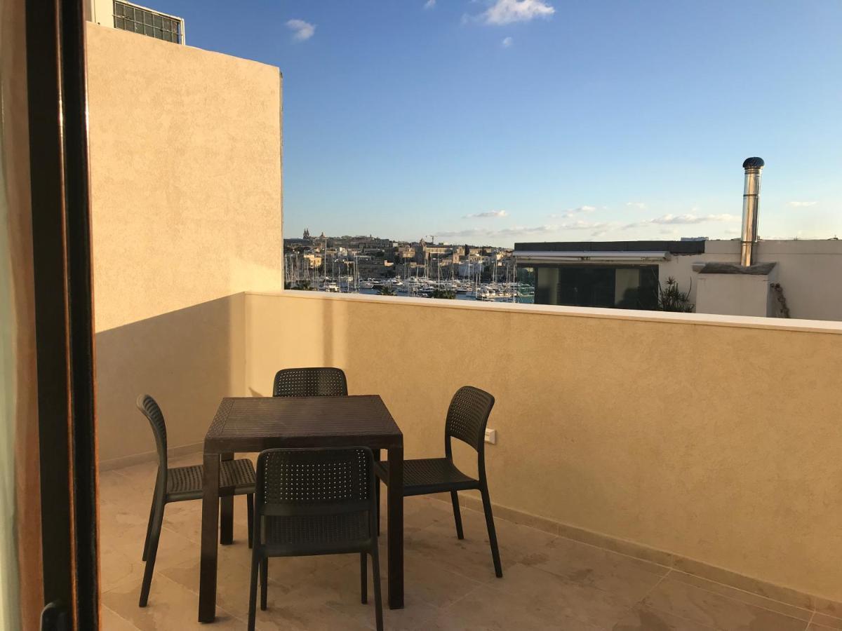 Sir William Strand Apartment Gzira Exterior foto