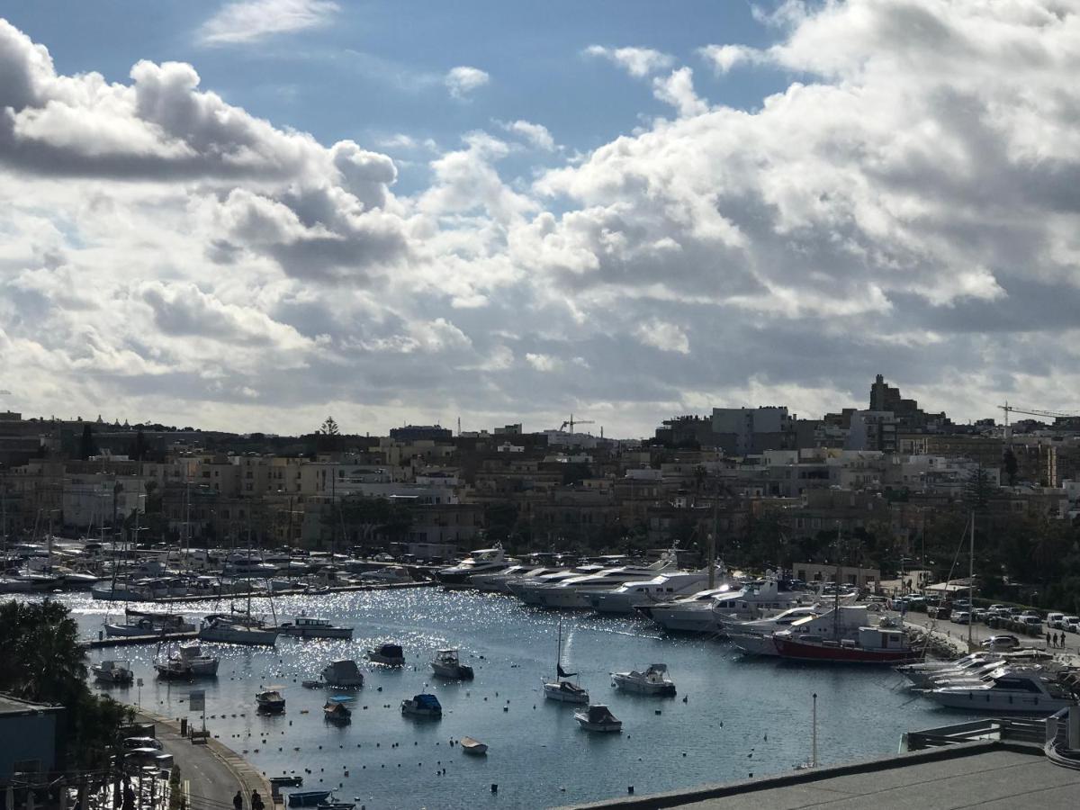 Sir William Strand Apartment Gzira Exterior foto