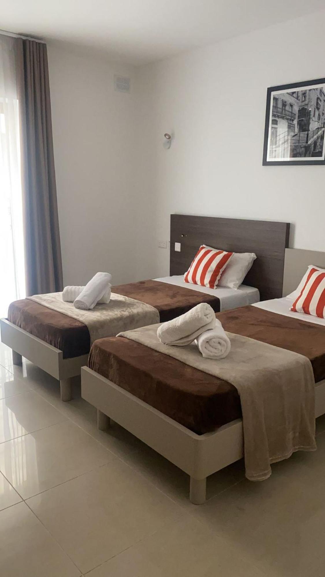 Sir William Strand Apartment Gzira Exterior foto